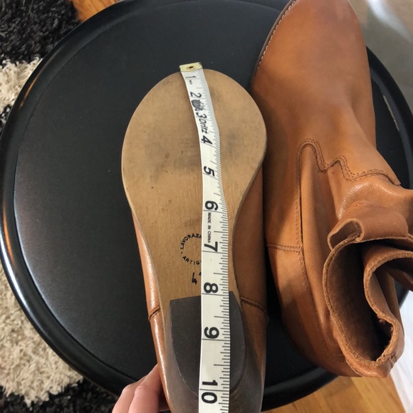 Sundance Leather Ankle Boots - Picture 13 of 13